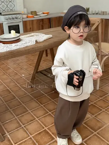Relaxed Fit Sweatshirt For Kids | Ages 3 - 9 Years | Cotton Blend | Minimalistic Style | MOQ: 5pc / Set 