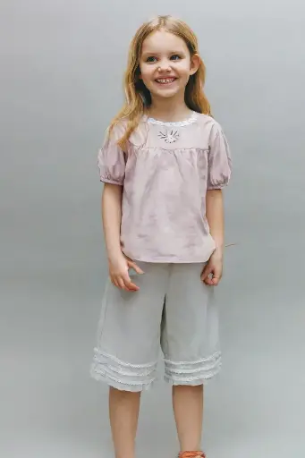 Embroidered Puff Sleeve Top For Girls | 100% Cotton  | Ages 2-10 Years | MOQ: 8 pcs / Set 